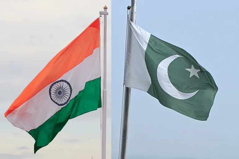 Flags of India and Pakistan